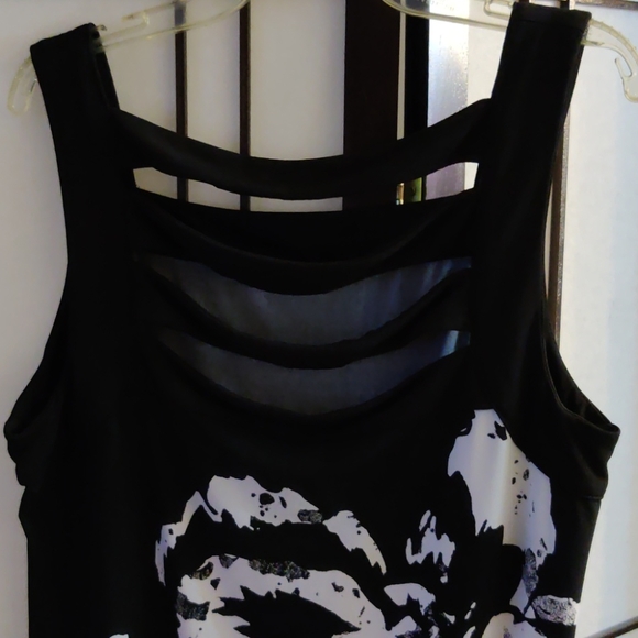 Black Dress with White Abstract Pattern - Picture 3 of 5
